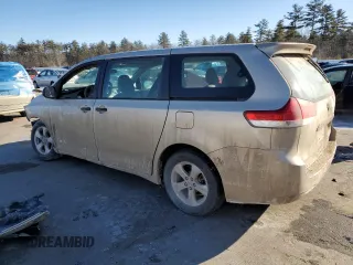 2014 Toyota Sienna L with VIN 5TDZK3DC7ES524046, listed as a Copart auction lot 44012975 with 0 mi miles and Salvage Title. Bid and sale history available at carsss.com. Image 2.