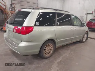 2008 Toyota Sienna XLE with VIN 5TDZK22C38S164338, listed as a IAAI auction lot 42161825 with 237,143 mi miles. Bid and sale history available at carsss.com. Image 4.
