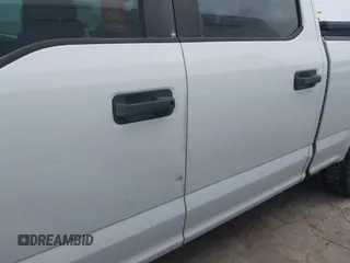 2018 Ford F-150 XL with VIN 1FTFW1E54JKE94386, listed as a IAAI auction lot 42135217 with 198,458 mi miles. Bid and sale history available at carsss.com. Image 6.