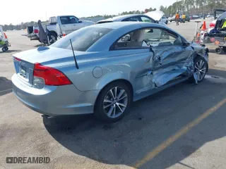 2011 Volvo C70 with VIN YV1672MCXBJ115914, listed as a IAAI auction lot 41834722 with 84,341 mi miles. Bid and sale history available at carsss.com. Image 4.