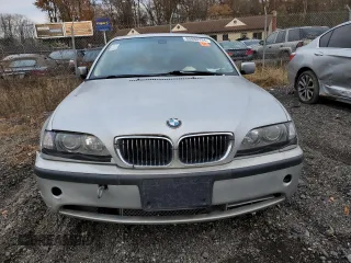 2002 BMW 3 Series 330i with VIN WBAEV53432KM19810, listed as a Copart auction lot 80886334 with 0 mi miles and Salvage Title. Bid and sale history available at carsss.com. Image 5.