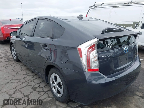 2015 Toyota Prius Four with VIN JTDKN3DU8F0476353, listed as a IAAI auction lot 41892264 with 42,111 mi miles and . Bid and sale history available at DreamBid. Image 3.