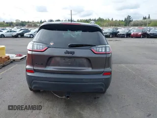 2021 Jeep Cherokee Latitude Plus z VIN 1C4PJMLB9MD140076, wystawiony jako IAAI lot #41998687 z przebiegiem 175 956 mil mil oraz . Historia ofert i sprzedaży dostępna na DreamBid. Obrazek 16.