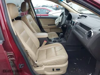 2008 Ford Taurus X Limited with VIN 1FMDK03W58GA36695, listed as a IAAI auction lot 41472278 with 221,213 mi miles. Bid and sale history available at carsss.com. Image 5.