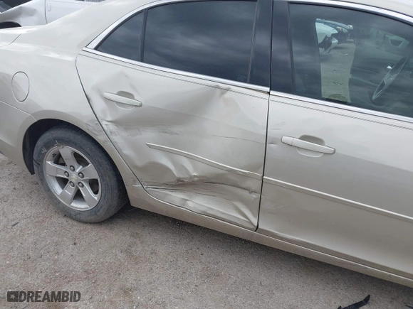 2014 Chevrolet Malibu LS with VIN 1G11B5SL5EF177546, listed as a IAAI auction lot 41891459 with 167,919 mi miles. Bid and sale history available at carsss.com. Image 6.