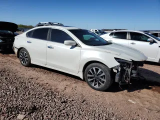 2017 Nissan Altima SL with VIN 1N4AL3AP8HC134425, listed as a Copart auction lot 49345825 with 198,612 mi miles and Salvage title. Bid and sale history available at DreamBid. Image 4.