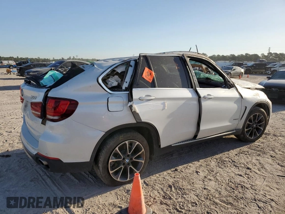 2016 BMW X5 xDrive35i z VIN 5UXKR0C57G0S87481, wystawiony jako Copart lot #49912815 z przebiegiem Nie podano mil oraz Nie do naprawy • Non repairable. Historia ofert i sprzedaży dostępna na DreamBid. Obrazek 3.