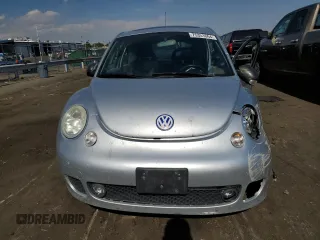 2004 Volkswagen New Beetle Coupe Turbo S with VIN 3VWFE31C84M417047, listed as a Copart auction lot 75351664 with 207,184 mi miles and Salvage Title. Bid and sale history available at carsss.com. Image 5.