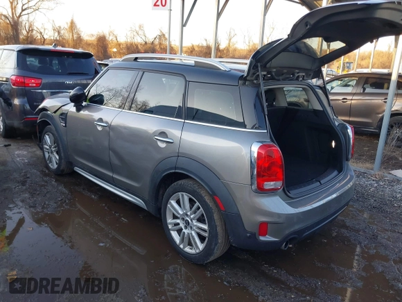 2019 MINI Countryman Cooper with VIN WMZYS7C58K3F47079, listed as a IAAI auction lot 41394707 with 48,917 mi miles. Bid and sale history available at carsss.com. Image 3.