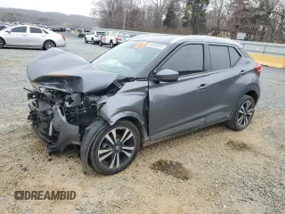 2020 Nissan Kicks SV with VIN 3N1CP5CV2LL477729, listed as a Copart auction lot 45300225 with 91,550 mi miles and Salvage Title. Bid and sale history available at carsss.com. Image 1.