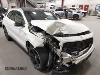 2015 Mercedes-Benz GLA 250 z VIN WDCTG4GB0FJ036887, wystawiony jako IAAI lot #42250327 z przebiegiem 105 973 mil mil oraz . Historia ofert i sprzedaży dostępna na DreamBid. Obrazek 6.