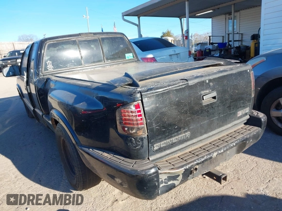 1998 GMC Sonoma SLS with VIN 1GTCS19W2W8542022, listed as a IAAI auction lot 41693349 with 1 mi miles. Bid and sale history available at carsss.com. Image 3.