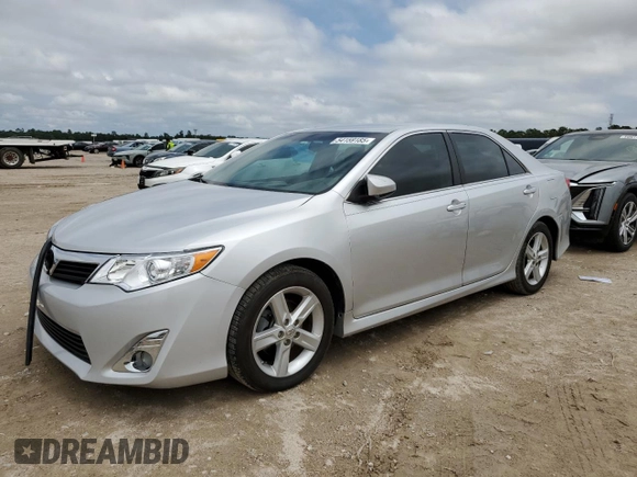 2014 Toyota Camry L with VIN 4T1BF1FK0EU350715, listed as a Copart auction lot 54159185 with 196,483 mi miles and Clean Title. Bid and sale history available at carsss.com. Image 1.