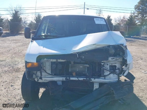 2011 Ford Econoline Cargo Van Recreational with VIN 1FTNE2EW6BDA44841, listed as a IAAI auction lot 40803565 with 268,523 mi miles. Bid and sale history available at carsss.com. Image 13.