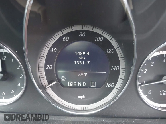 2010 Mercedes-Benz E E 350 with VIN WDDKJ5GB0AF005357, listed as a IAAI auction lot 42020474 with 133,117 mi miles. Bid and sale history available at carsss.com. Image 16.