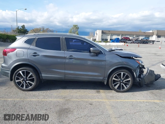 2017 Nissan Rogue S z VIN JN1BJ1CP1HW002968, wystawiony jako IAAI lot #41896777 z przebiegiem 128 583 mil mil oraz . Historia ofert i sprzedaży dostępna na DreamBid. Obrazek 13.