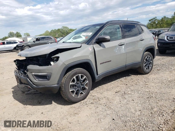 2019 Jeep Compass Trailhawk z VIN 3C4NJDDB3KT704317, wystawiony jako Copart lot #57116635 z przebiegiem 43 323 mil mil oraz Szkoda całkowita • Salvage title. Historia ofert i sprzedaży dostępna na DreamBid. Obrazek 1.