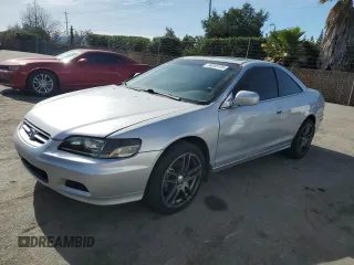 2001 Honda Accord EX z VIN 1HGCG22521A033799, wystawiony jako Copart lot #46545105 z przebiegiem 211 426 mil mil oraz Szkoda całkowita • Salvage title. Historia ofert i sprzedaży dostępna na DreamBid. Obrazek 1.