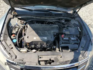 2011 Honda Crosstour EX-L z VIN 5J6TF2H52BL000620, wystawiony jako Copart lot #60660535 z przebiegiem 156 882 mil mil oraz Czysty tytuł • Clean title. Historia ofert i sprzedaży dostępna na DreamBid. Obrazek 11.