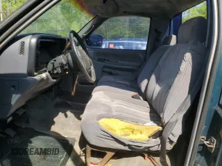 1997 Dodge 2500 with VIN 1B7KF26Z1VJ576349, listed as a Copart auction lot 53620055 with 204,033 mi miles and Salvage Title. Bid and sale history available at DreamBid. Image 7.