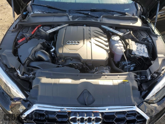 2024 Audi A5 Sportback S line Premium z VIN WAUDACF58RA004479, wystawiony jako Copart lot #48067125 z przebiegiem 5 952 mil mil oraz Szkoda całkowita • Salvage title. Historia ofert i sprzedaży dostępna na DreamBid. Obrazek 11.