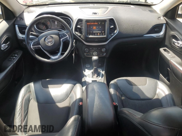 2016 Jeep Cherokee Trailhawk with VIN 1C4PJMBS5GW179046, listed as a Copart auction lot 61677425 with 88,694 mi miles and Salvage title. Bid and sale history available at DreamBid. Image 8.