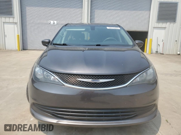 2017 Chrysler Pacifica Touring with VIN 2C4RC1DG3HR572046, listed as a Copart auction lot 59310095 with 147,796 mi miles and Salvage title. Bid and sale history available at DreamBid. Image 5.