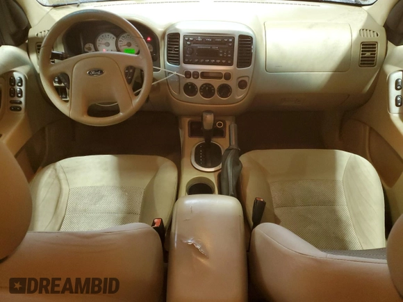 2007 Ford Escape XLT with VIN 1FMYU93107KA67692, listed as a Copart auction lot 72799184 with 230,668 mi miles and Salvage Title. Bid and sale history available at carsss.com. Image 8.