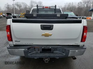 2010 Chevrolet Silverado 1500 with VIN 1GCYKTE2XAZ210496, listed as a Copart auction lot 50018275 with 177,822 mi miles and Clean Title. Bid and sale history available at DreamBid. Image 6.