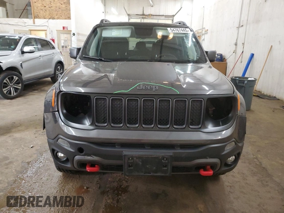 2020 Jeep Renegade Trailhawk with VIN ZACNJBC14LPL30285, listed as a Copart auction lot 54767445 with 36,851 mi miles and Salvage title. Bid and sale history available at DreamBid. Image 5.