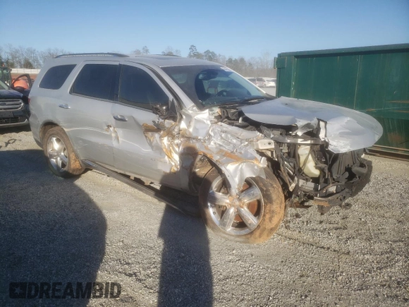 2011 Dodge Durango Citadel z VIN 1D4SE5GT2BC695853, wystawiony jako Copart lot #49476255 z przebiegiem 136 397 mil mil oraz Szkoda całkowita • Salvage title. Historia ofert i sprzedaży dostępna na DreamBid. Obrazek 4.