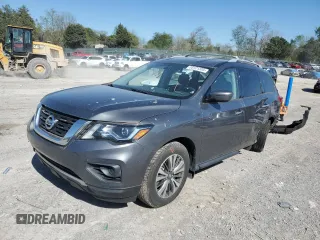 2020 Nissan Pathfinder S z VIN 5N1DR2AN4LC618367, wystawiony jako Copart lot #53121335 z przebiegiem 46 683 mil mil oraz Szkoda całkowita • Salvage title. Historia ofert i sprzedaży dostępna na DreamBid. Obrazek 1.