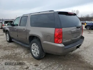 2011 GMC Yukon XL SLE with VIN 1GKS1HE00BR384801, listed as a Copart auction lot 87164264 with 210,809 mi miles and Clean Title. Bid and sale history available at carsss.com. Image 2.
