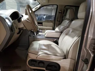 2006 Lincoln Mark LT with VIN 5LTPW18506FJ02386, listed as a Copart auction lot 83084404 with 168,138 mi miles and Salvage Title. Bid and sale history available at carsss.com. Image 7.