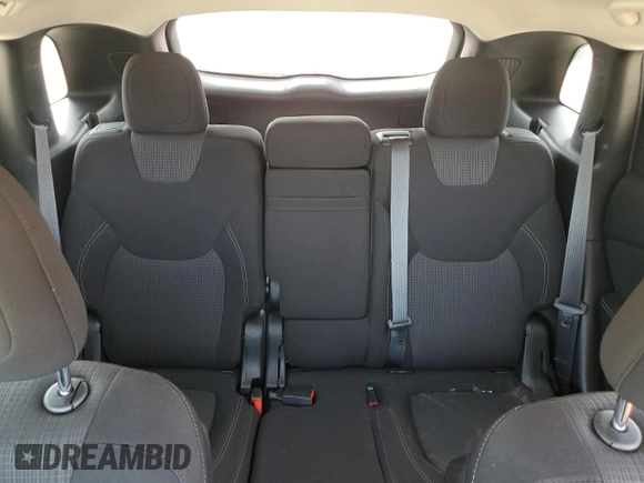 2016 Jeep Cherokee Latitude с VIN 1C4PJLCB2GW256416, выставлен на аукционе Copart как лот 60805225 с пробегом 94 277 миль миль и Списание • Salvage title. История ставок и продаж доступна на DreamBid. Изображение 10.