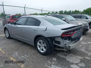 2015 Dodge Charger SXT with VIN 2C3CDXHG1FH886088, listed as a IAAI auction lot 42331369 with 119,659 mi miles and . Bid and sale history available at DreamBid. Image 3.