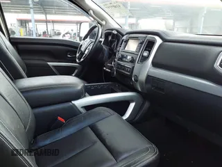 2017 Nissan Titan Pro-4X z VIN 1N6BA1F45HN519305, wystawiony jako IAAI lot #41689197 z przebiegiem 116 562 mil mil oraz . Historia ofert i sprzedaży dostępna na DreamBid. Obrazek 5.
