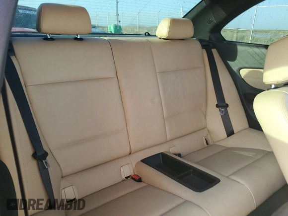 2012 BMW 1 Series 135i with VIN WBAUC9C50CVM12475, listed as a Copart auction lot 76049314 with 121,725 mi miles and Non repairable. Bid and sale history available at DreamBid. Image 10.