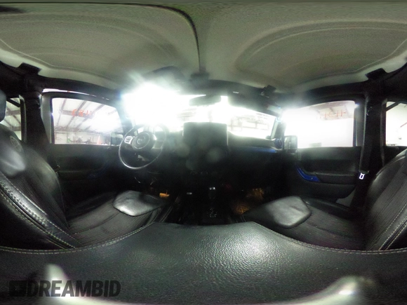 2013 Jeep Wrangler Unlimited Sport z VIN 1C4BJWDG3DL628784, wystawiony jako IAAI lot #41311183 z przebiegiem 125 118 mil mil oraz . Historia ofert i sprzedaży dostępna na DreamBid. Obrazek 18.