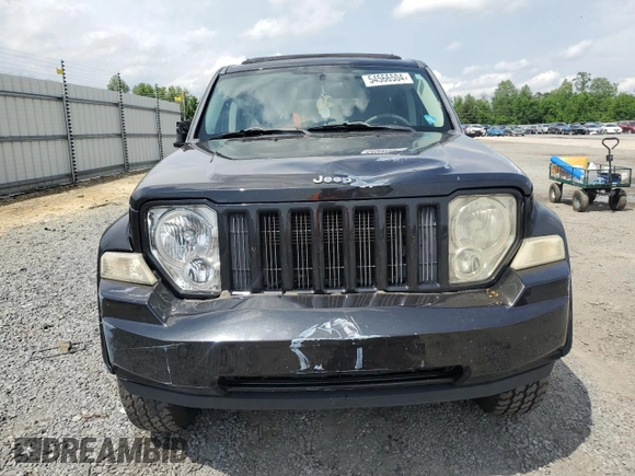 2008 Jeep Liberty Sport z VIN 1J8GN28K18W278117, wystawiony jako Copart lot #54566504 z przebiegiem 148 948 mil mil oraz Szkody całkowita. Historia ofert i sprzedaży dostępna na DreamBid. Obrazek 5.