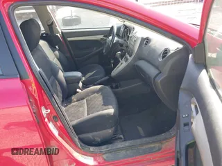2010 Toyota Matrix S с VIN 2T1LE4EE5AC013067, выставлен на аукционе IAAI как лот 42493667 с пробегом 210 693 миль миль и . История ставок и продаж доступна на DreamBid. Изображение 5.