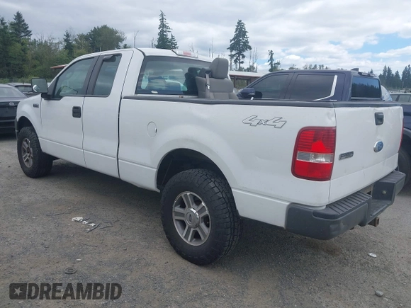 2007 Ford F-150 STX with VIN 1FTRX14W27KD15565, listed as a IAAI auction lot 42738127 with Not provided miles and . Bid and sale history available at DreamBid. Image 3.