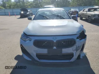2022 BMW 2 Series M240i xDrive with VIN 3MW53CM09N8C66684, listed as a Copart auction lot 61736535 with 26,905 mi miles and Salvage title. Bid and sale history available at DreamBid. Image 5.