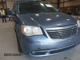 2011 Chrysler Town & Country Touring with VIN 2A4RR5DG4BR779844, listed as a IAAI auction lot 42167693 with 272,502 mi miles and . Bid and sale history available at DreamBid. Image 6.
