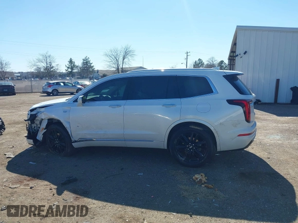 2022 Cadillac XT6 Premium Luxury with VIN 1GYKPCRS2NZ177625, listed as a IAAI auction lot 41646155 with 94,694 mi miles and . Bid and sale history available at DreamBid. Image 14.