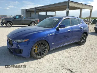 2018 Maserati Levante S GranSport z VIN ZN661YUSXJX302324, wystawiony jako Copart lot #81089484 z przebiegiem 55 095 mil mil oraz Tytuł czysty. Historia ofert i sprzedaży dostępna na DreamBid. Obrazek 1.