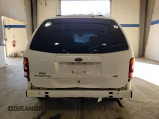 2000 Ford Windstar SE with VIN 2FMDA5244YBB82058, listed as a Copart auction lot 80650544 with Not Provided miles and Clean Title. Bid and sale history available at carsss.com. Image 6.