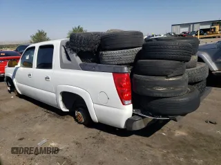 2004 Chevrolet Avalanche Z66 with VIN 3GNEC12T04G200072, listed as a Copart auction lot 70429874 with Not Provided miles and Non Repairable. Bid and sale history available at DreamBid. Image 2.