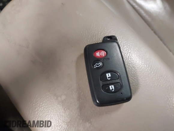 2010 Toyota RAV4 Limited with VIN JTMDK4DV3AD012064, listed as a IAAI auction lot 42506983 with 189,034 mi miles and . Bid and sale history available at DreamBid. Image 11.