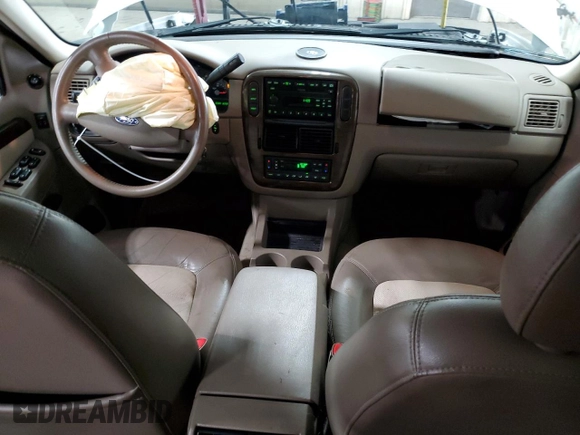 2003 Ford Explorer z VIN 1FMZU84K33ZB53800, wystawiony jako Copart lot #46228105 z przebiegiem 185 178 mil mil oraz Nie do naprawy • Non repairable. Historia ofert i sprzedaży dostępna na DreamBid. Obrazek 8.